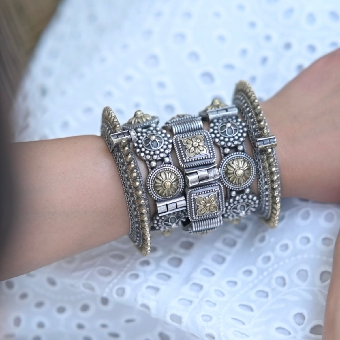 Devi Stack Dual Tone / kada 5-piece Set - Bloom - By Sushmita