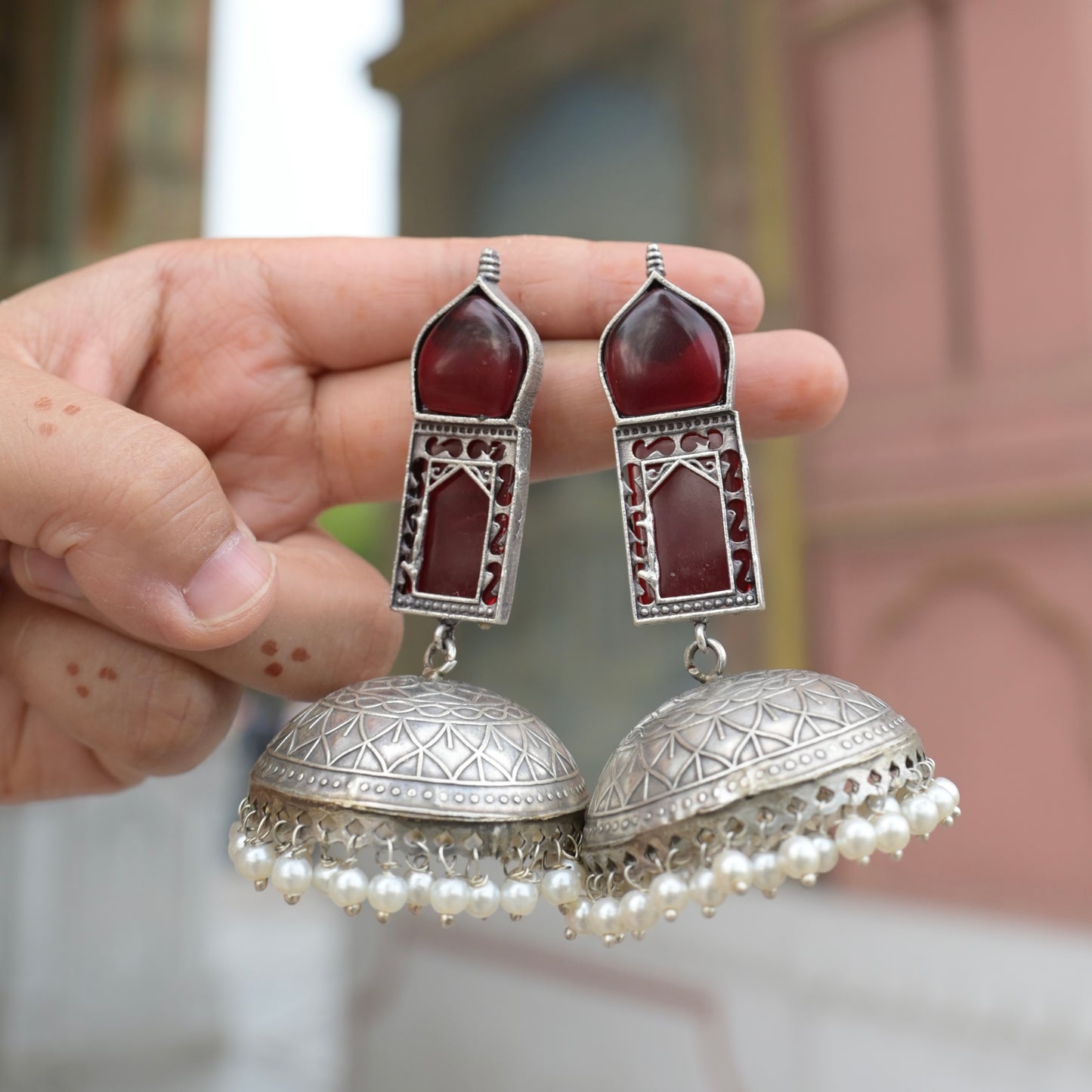 TAJ MAHAL | Monalisa Stone silver Jhumka with white pears n