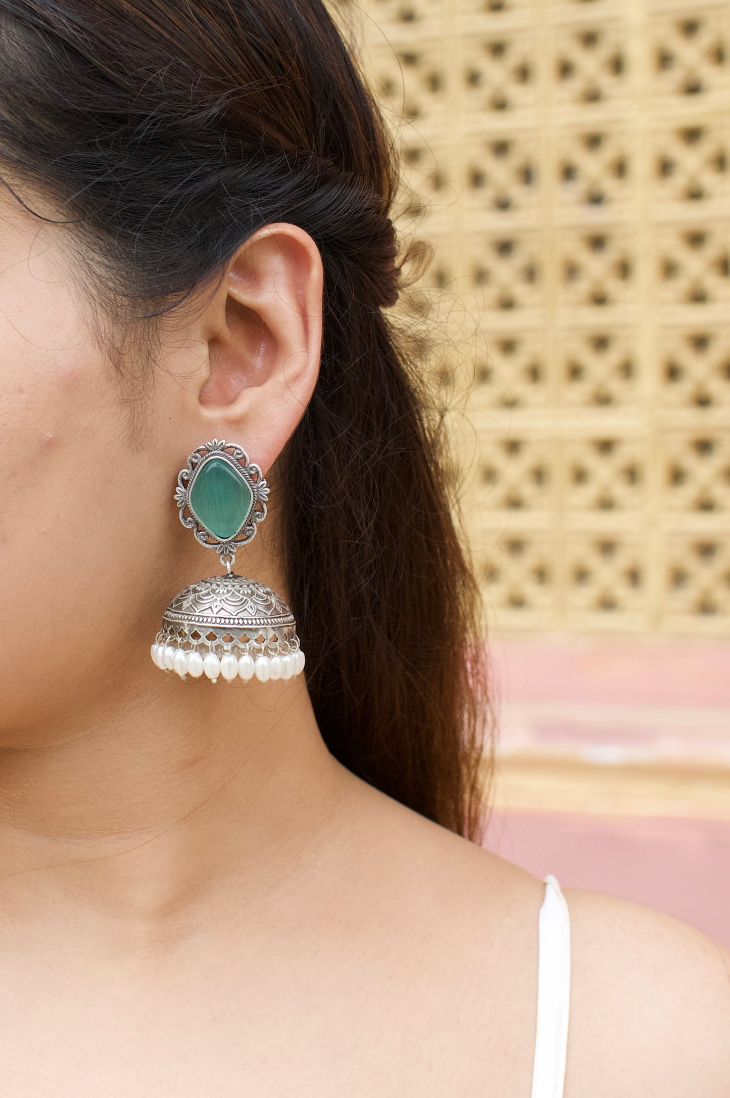 Noor | Monalisa Stone silver Jhumka with white pears