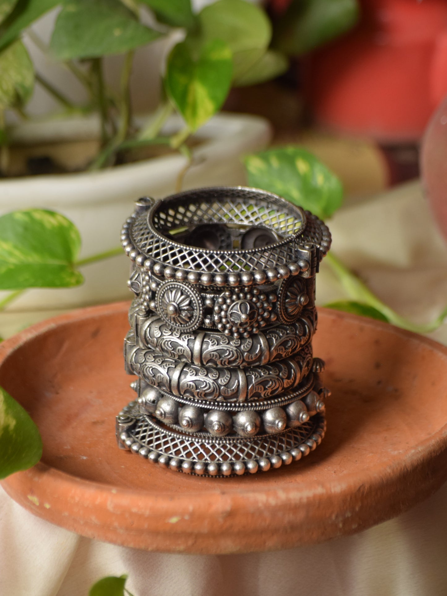 देवी स्टैक/कड़ा 6-पीस सेट