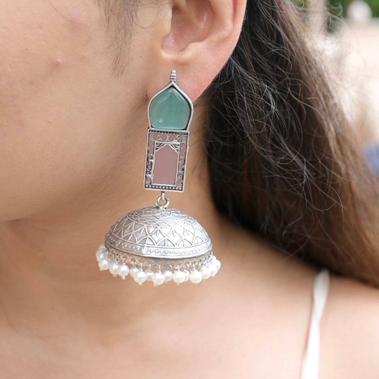 TAJ MAHAL | Monalisa Stone silver Jhumka with white pears n