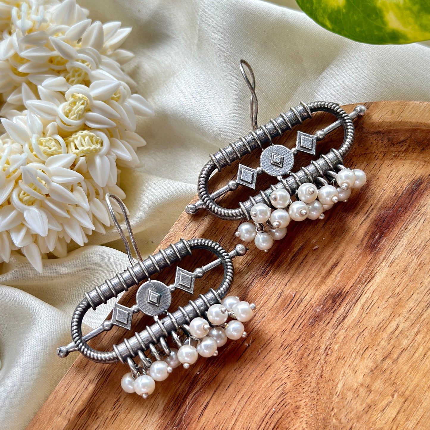 Tabiz White Pearl Hanging - Bloom - By Sushmita