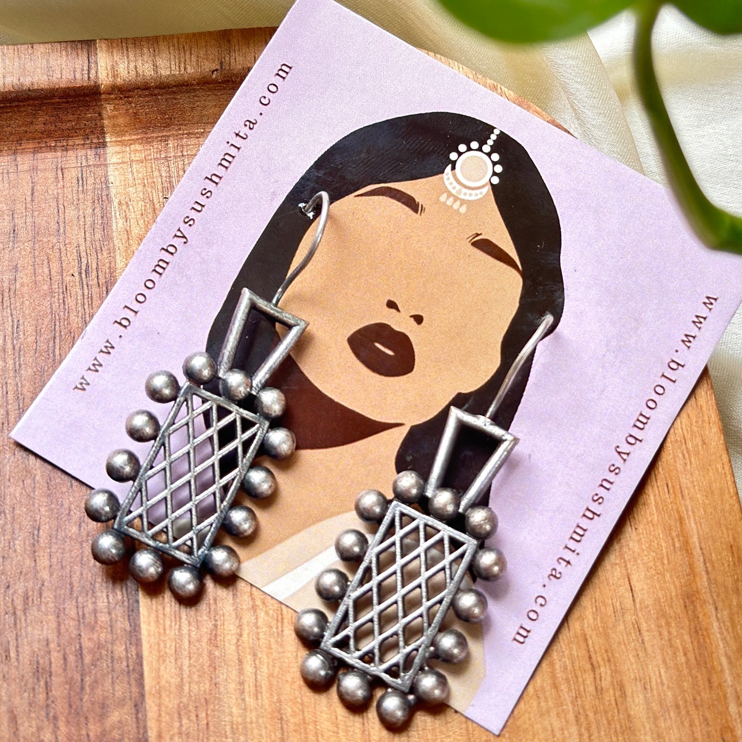 Jaali hanging earrings - Bloom - By Sushmita