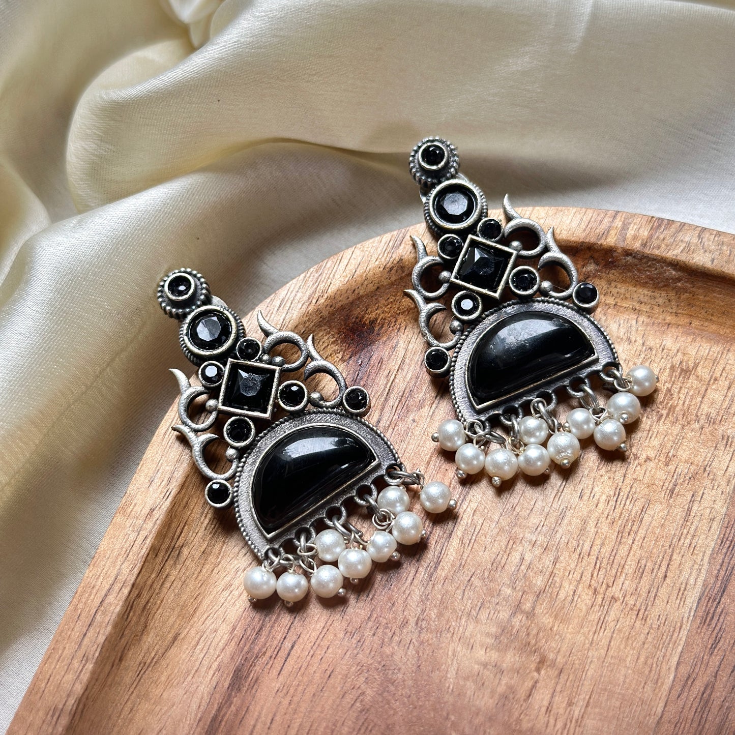 Monalisa Stone earrings - Bloom - By Sushmita