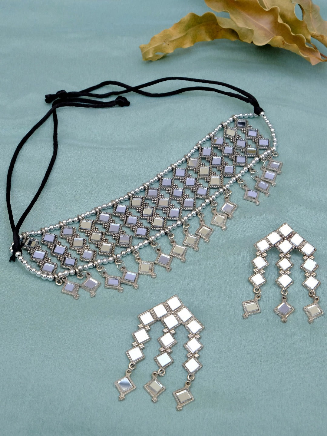 Oxidised Silver-Plated Mirror Jewellery Set - Bloom - By Sushmita
