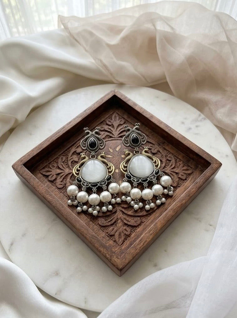 Monalisa stone Statement light-weighted  Silver Earrings
