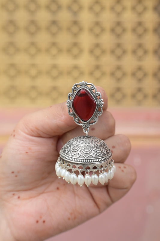 Noor | Monalisa Stone silver Jhumka with white pears