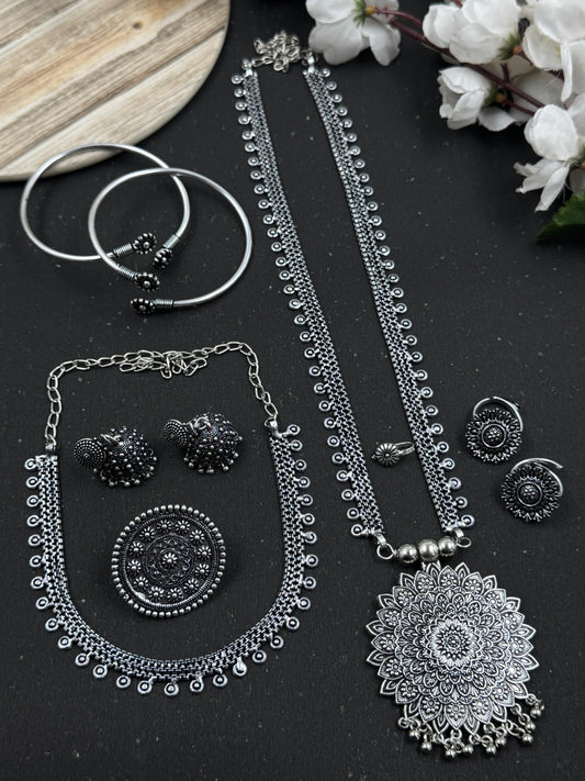 RICHA 7 - Piece Gift Combo Set