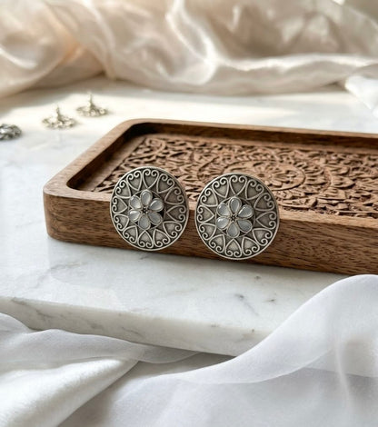 Monalisa stone Statement light-weighted  Silver Earrings