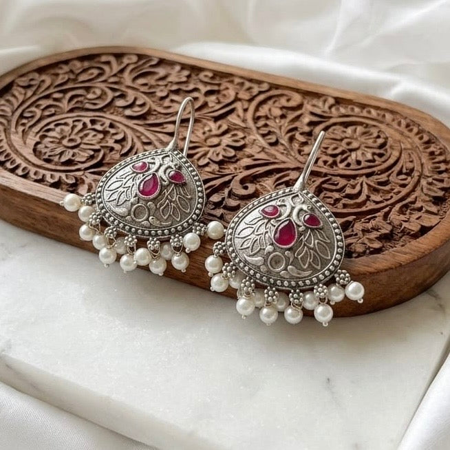 Monalisa stone Statement light-weighted Silver Earrings