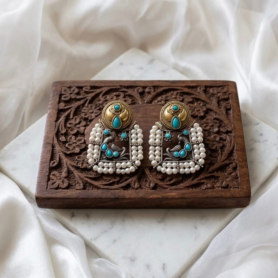 Monalisa stone Statement light-weighted  Silver Earrings