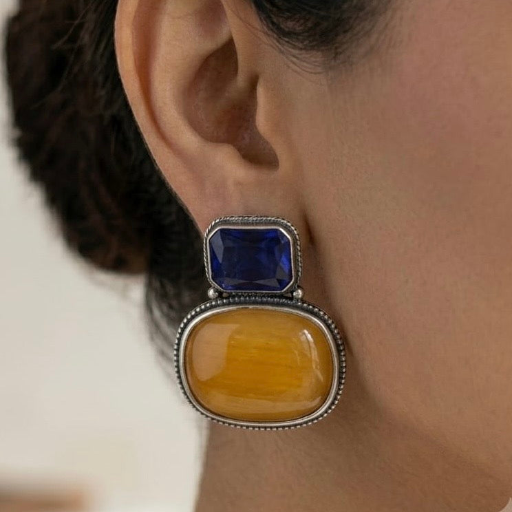 Monalisa stone Statement light-weighted  Silver Earrings
