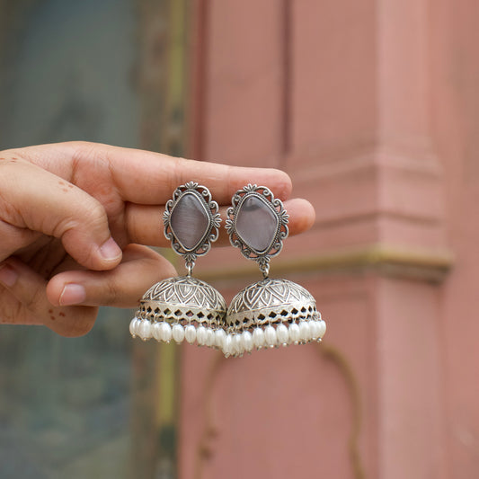 Noor | Monalisa Stone silver Jhumka with white pears