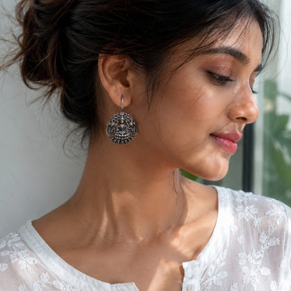 Meher statement Hasli collar Necklace with Earrings