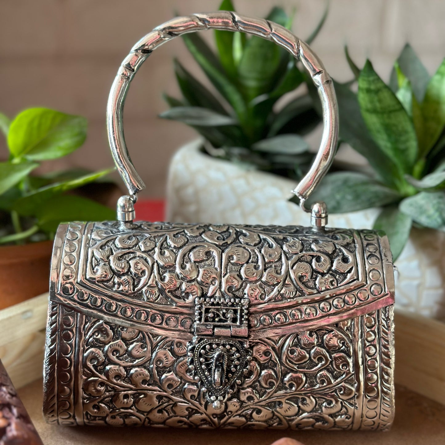 पीतल का थैला 