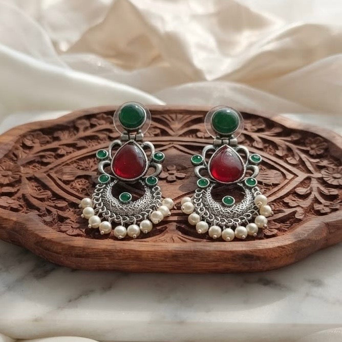 Monalisa stone Statement light-weighted  Silver Earrings