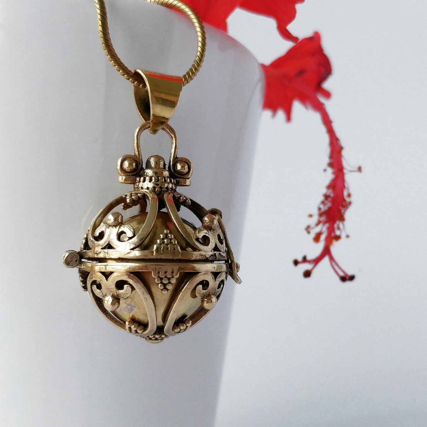 Harmony Ball locket  | Scent locket | perfume necklace