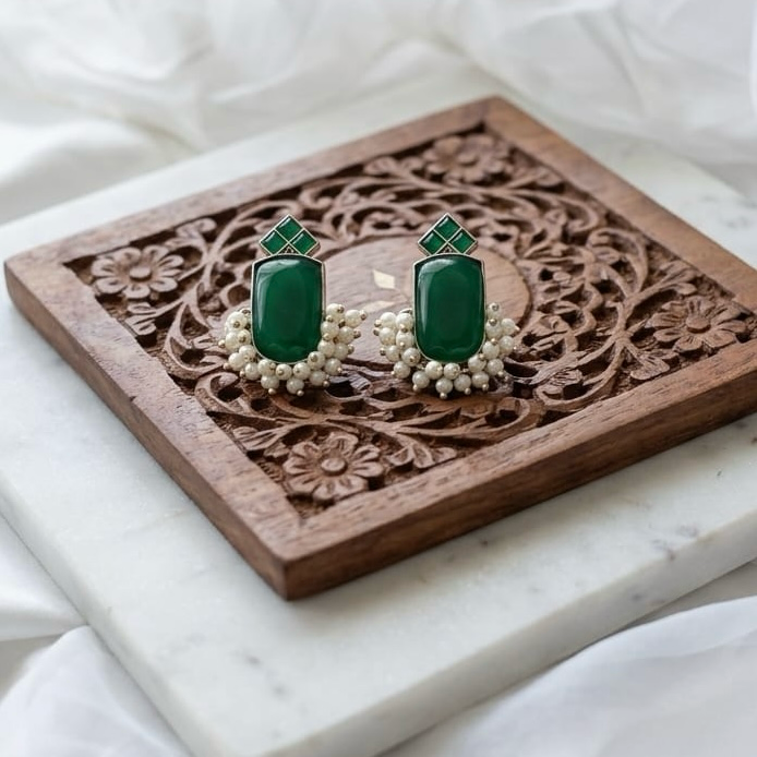 Monalisa stone Statement light-weighted  Silver Earrings