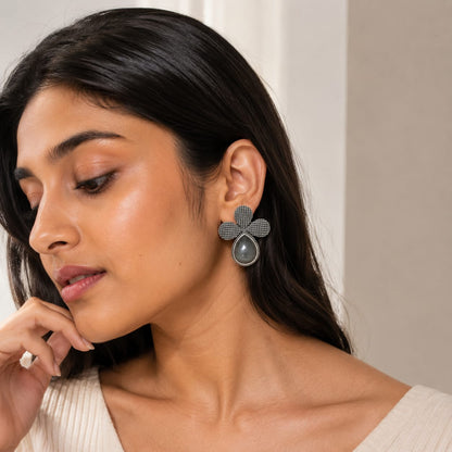 Monalisa stone Statement light-weighted  Silver Earrings