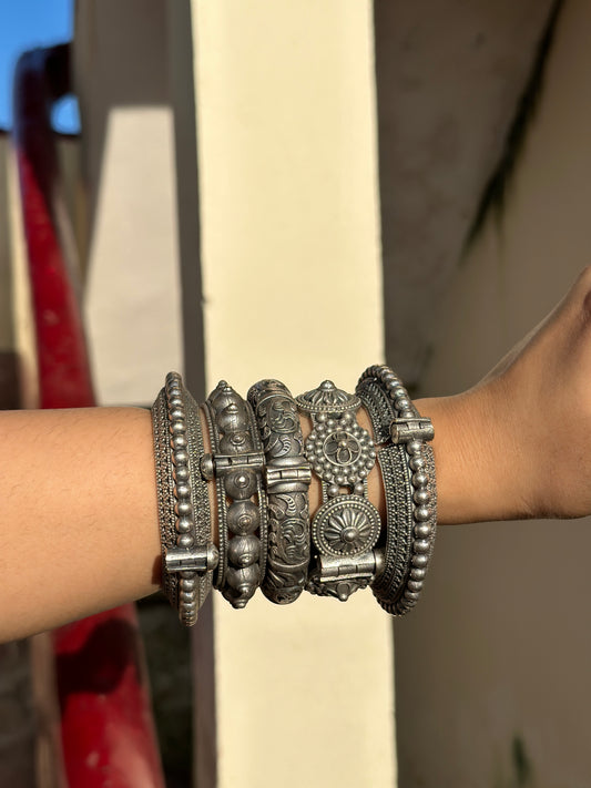 Devi Stack / kada 5-piece Set - Bloom - By Sushmita
