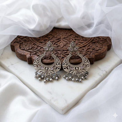 Monalisa stone Statement light-weighted  Silver Earrings