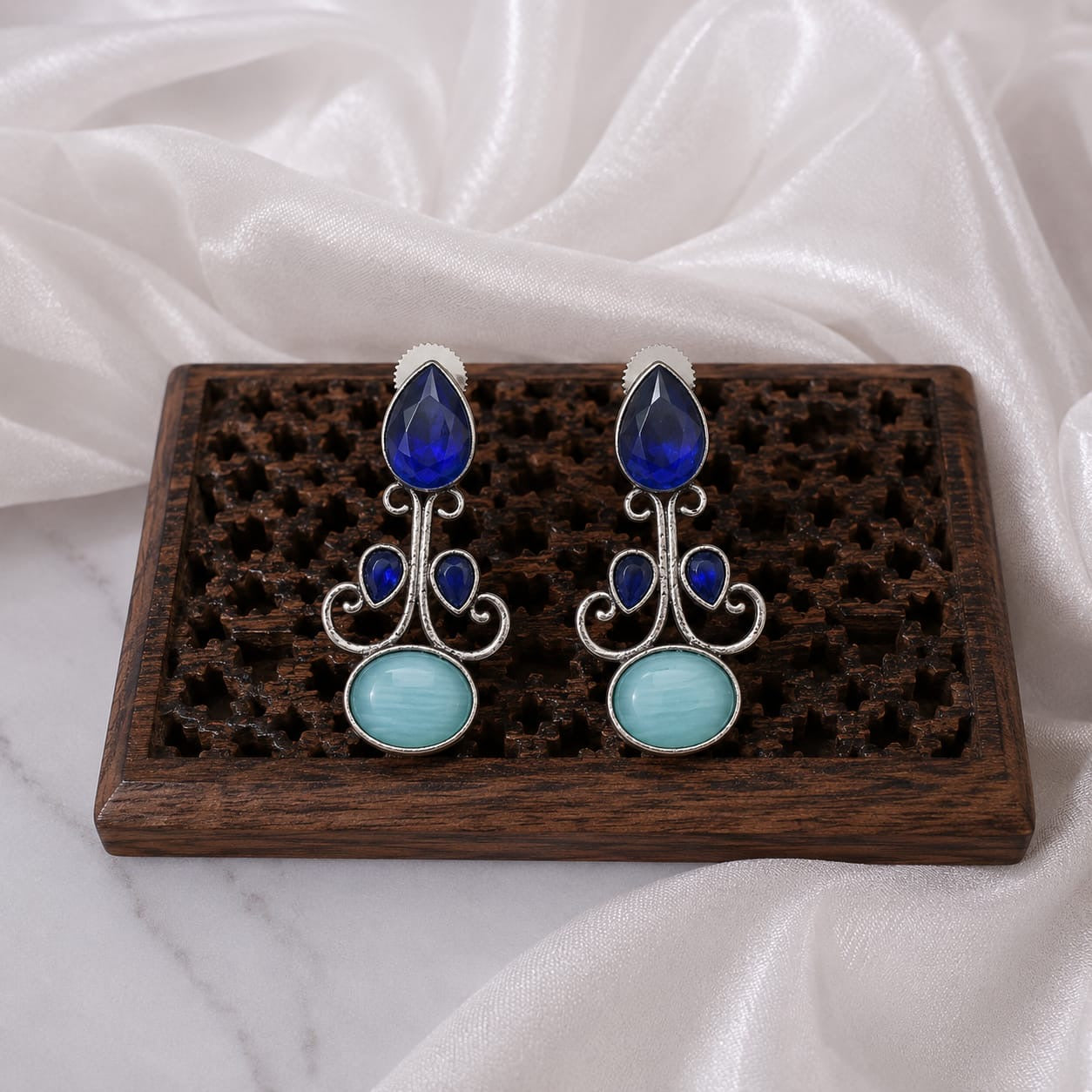 Monalisa stone Statement light-weighted  Silver Earrings