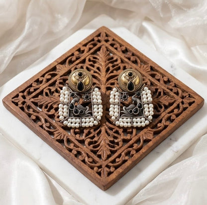 Monalisa stone Statement light-weighted  Silver Earrings