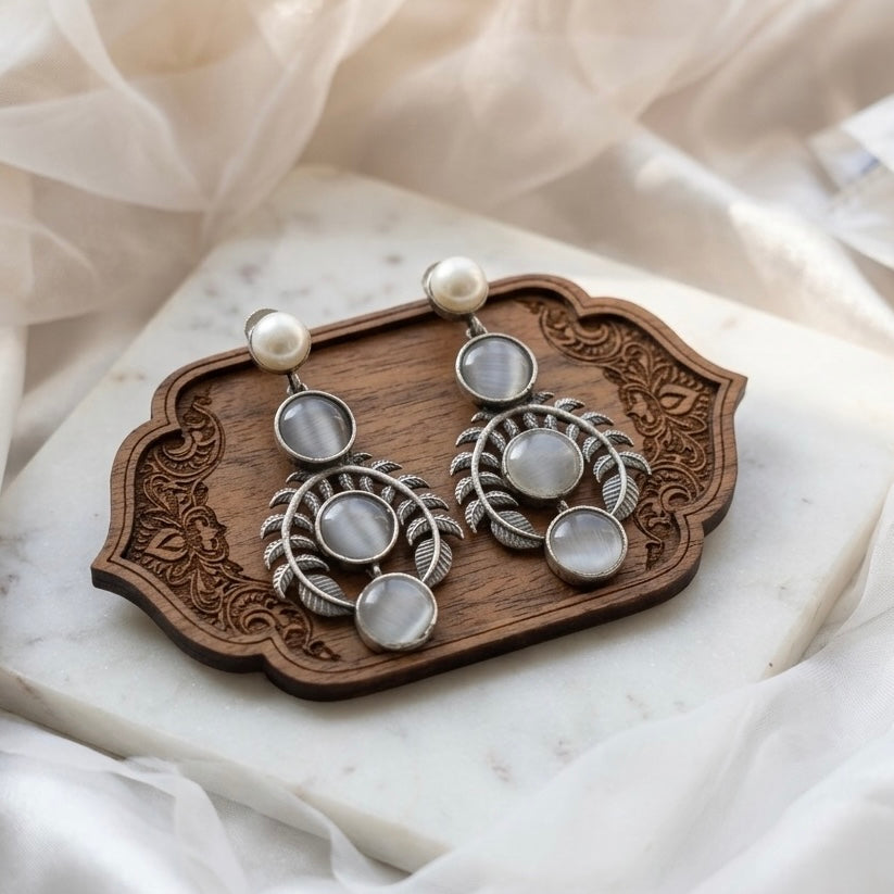 Monalisa stone Statement light-weighted  Silver Earrings