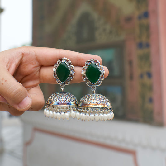 Noor | Monalisa Stone silver Jhumka with white pears