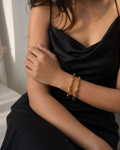 Anti tarnish Golden Bracelet openable