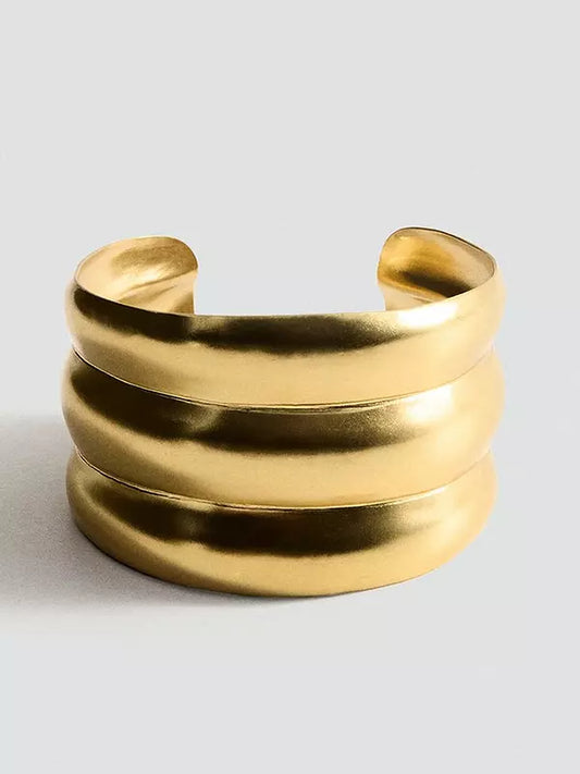 Anti tarnish Golden Statement kada / bracelet