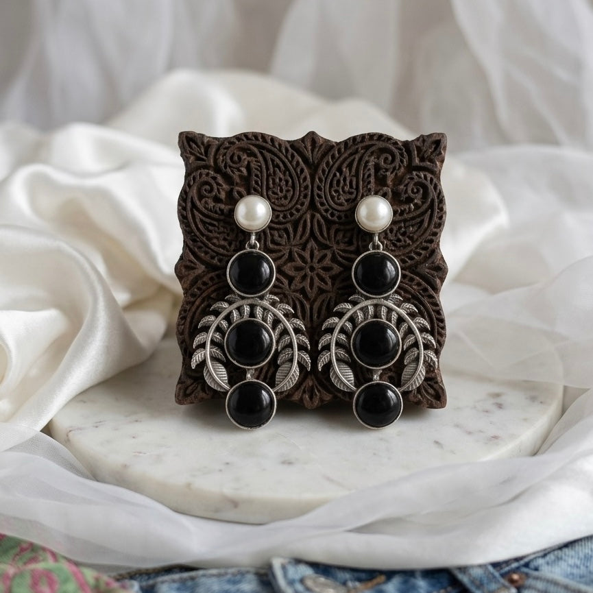 Monalisa stone Statement light-weighted  Silver Earrings