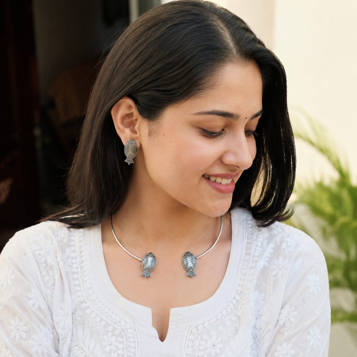 Meher statement Hasli collar Necklace with Earrings