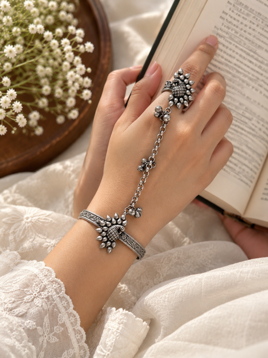 Antique Ghungaroo Handflower | Hathfool | Bracelet | Ring Chain