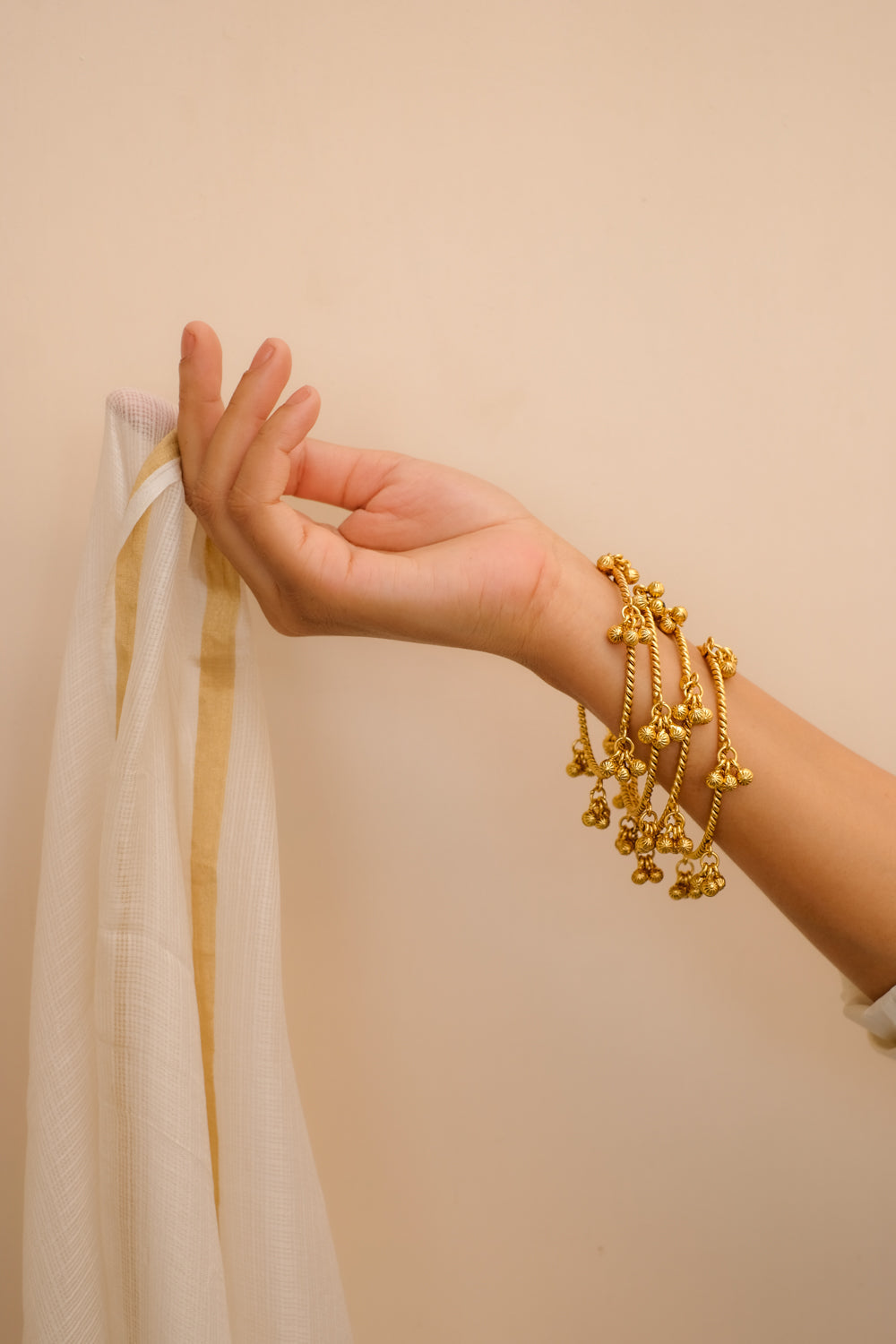 Gold plated ghungroo Bangles / kada (openable)