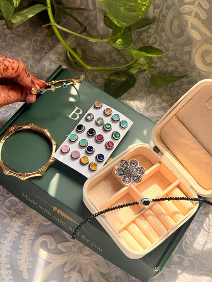 6- piece rakhi last minute gift set combo