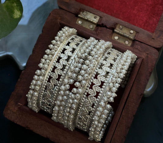 KAFOORI KADA / BRACELET - Bloom - By Sushmita