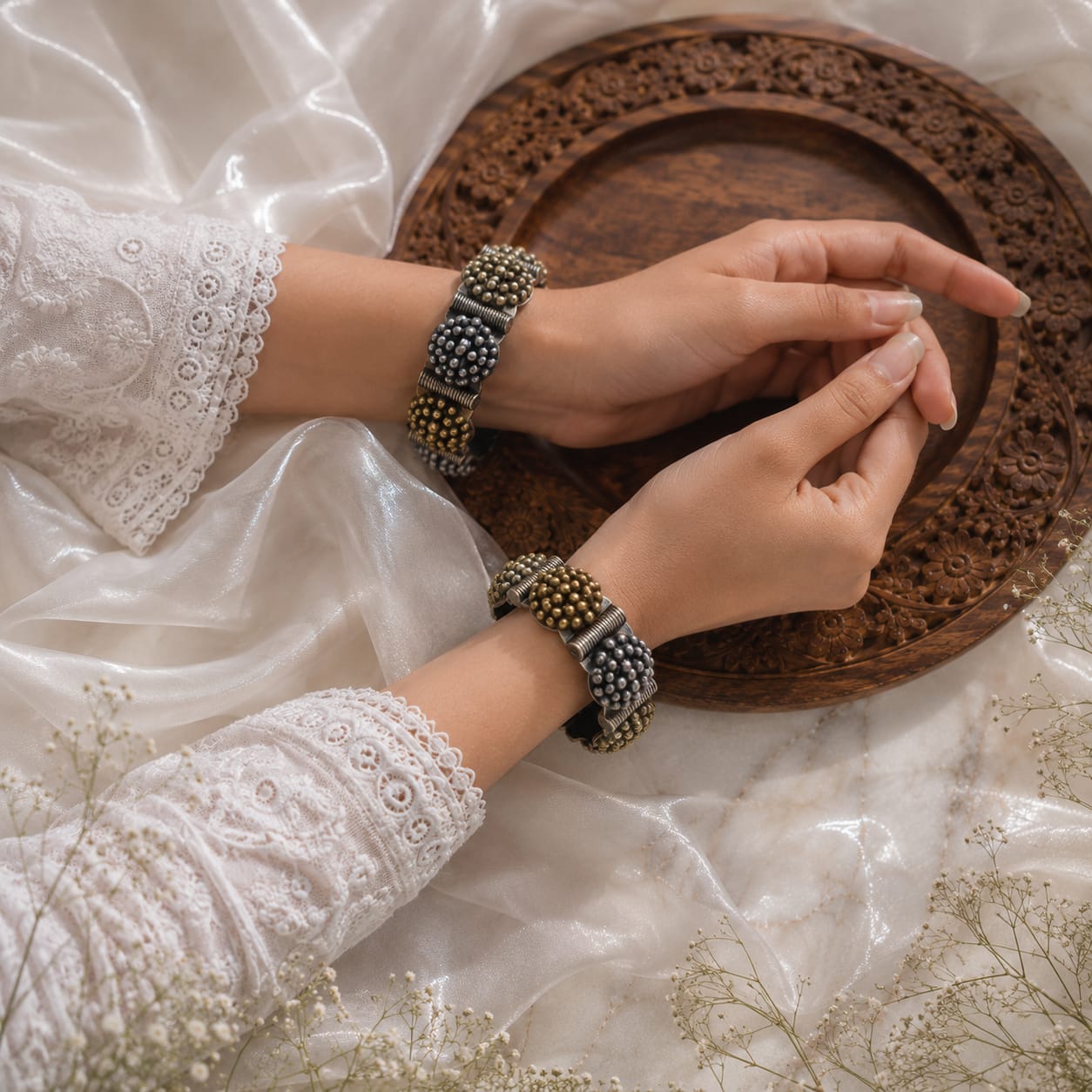 Dual tone Statement Kada Bracelet | Timeless bracelet