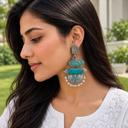 Monalisa stone Statement light-weighted chaandbaali Silver Earrings