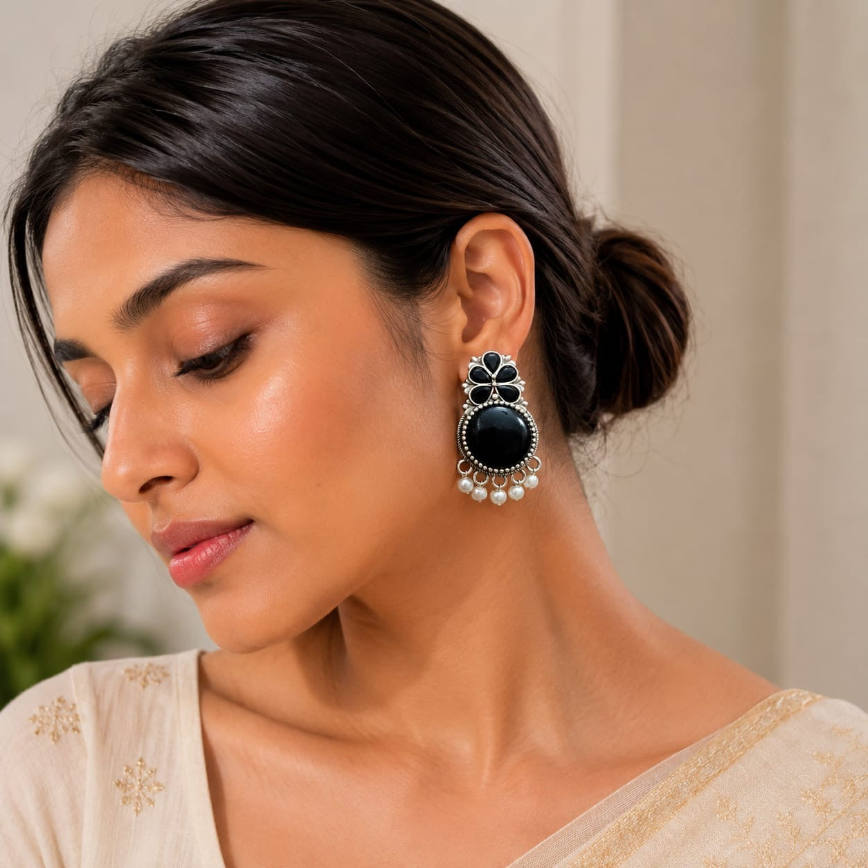 Monalisa stone Statement light-weighted  Silver Earrings