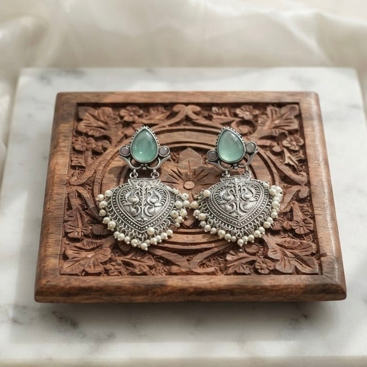 Monalisa stone Statement light-weighted  Silver Earrings