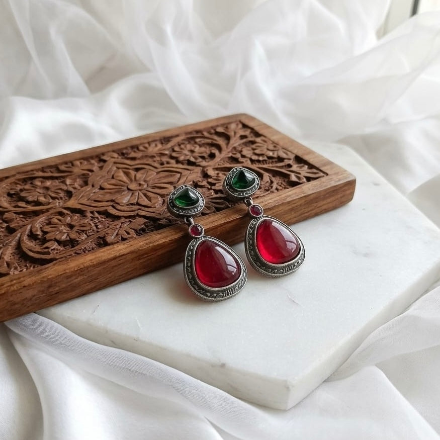 Monalisa stone Statement light-weighted  Silver Earrings