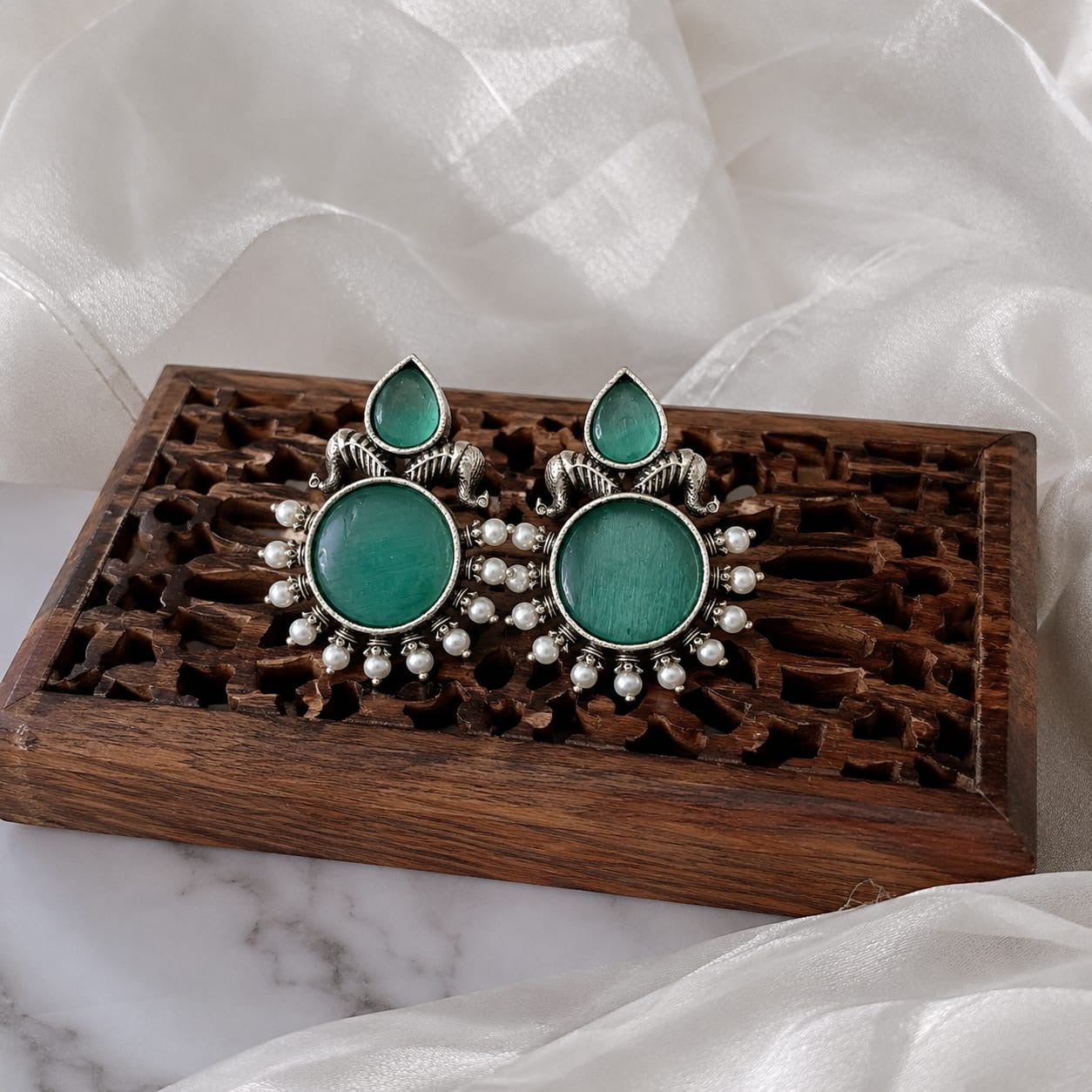 Monalisa stone Statement light-weighted  Silver Earrings