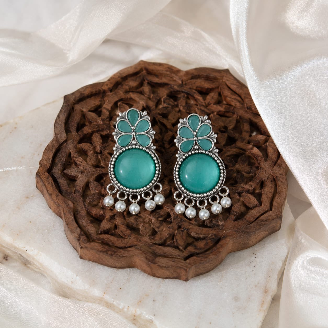 Monalisa stone Statement light-weighted  Silver Earrings