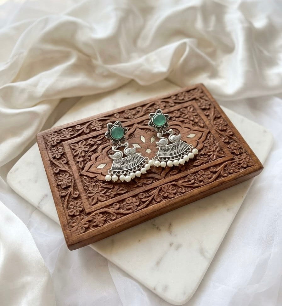 Monalisa stone Statement light-weighted  Silver Earrings